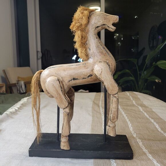Wood Figurine Primitive Puppet Mane Tail Display Horse Animal Decor Display - Picture 1 of 7